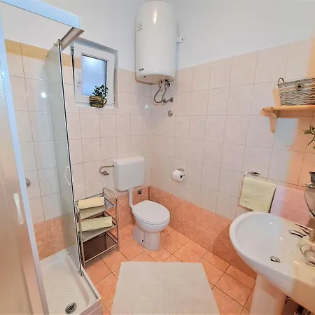 Irena Gregov Guest house Moscenicka Draga