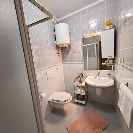 Irena Gregov Guest house